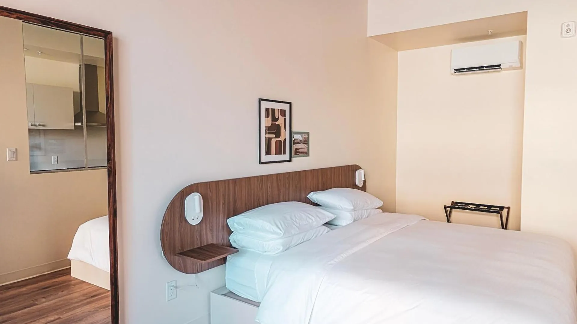 Terminus Hotel Quebec City 0*,