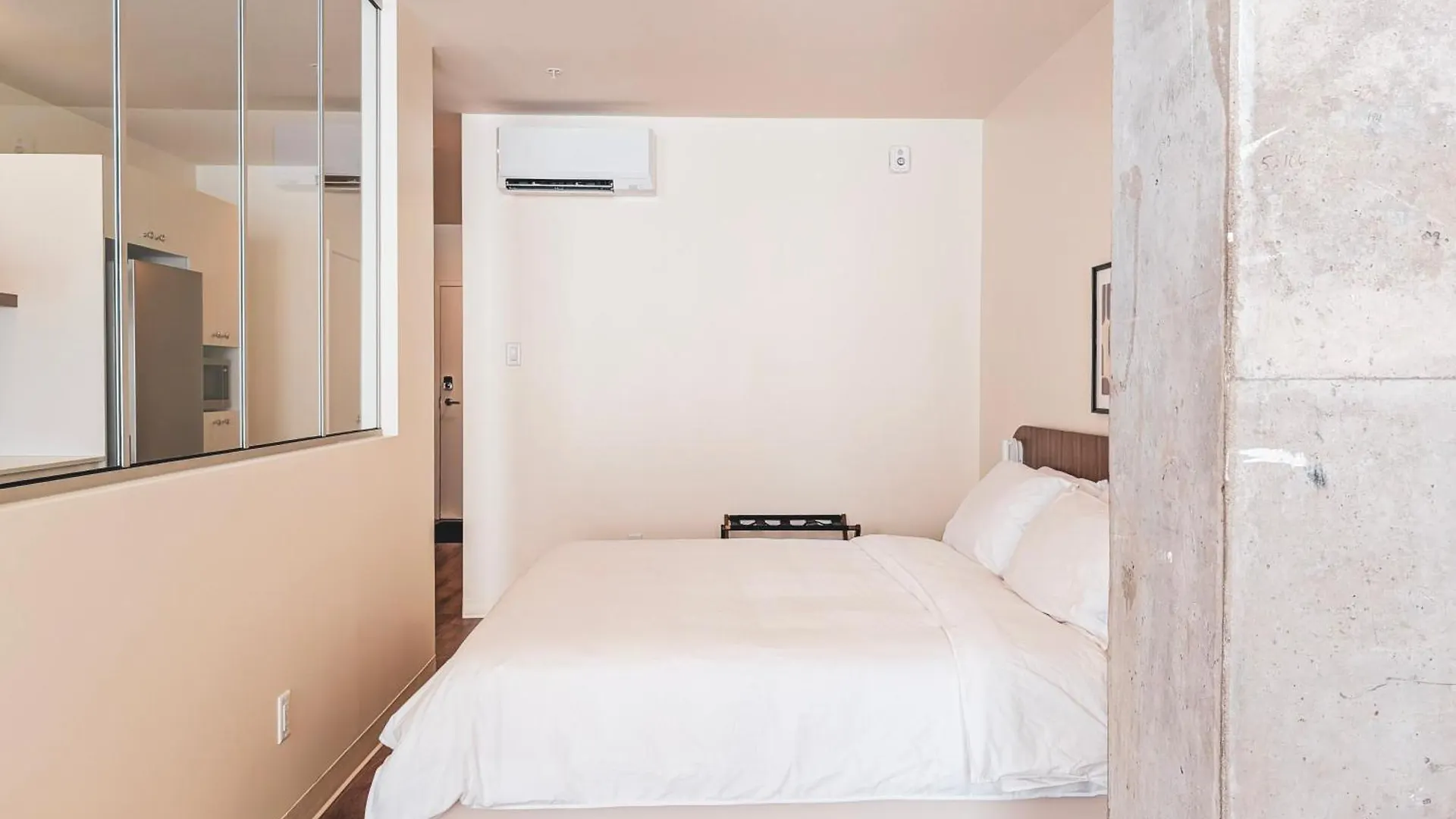 Terminus Hotel Quebec City Apartment