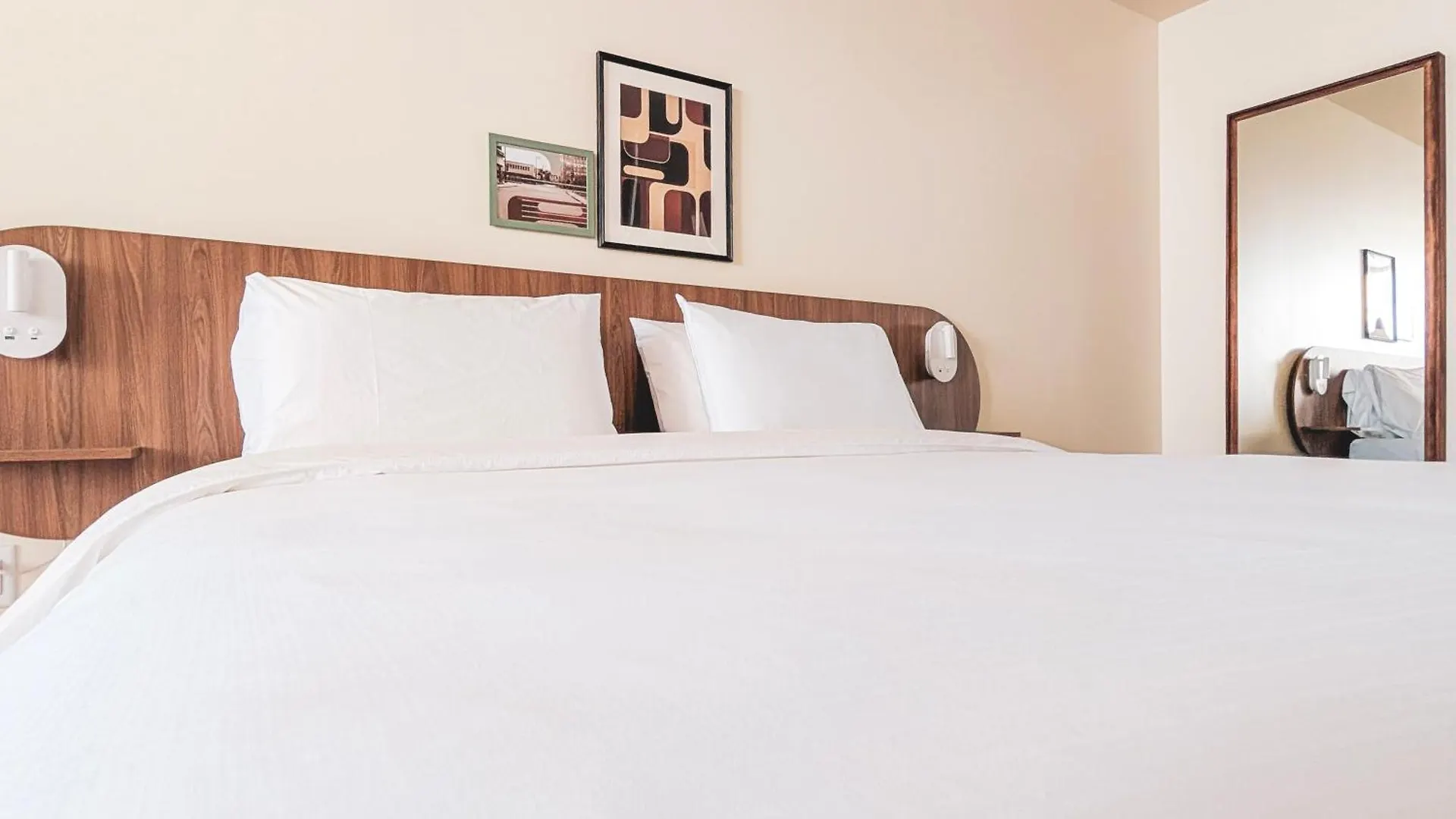 Terminus Hotel Quebec City
